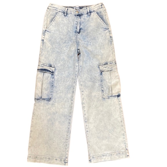 Abound Wide Leg Jeans - Picture 1 of 8